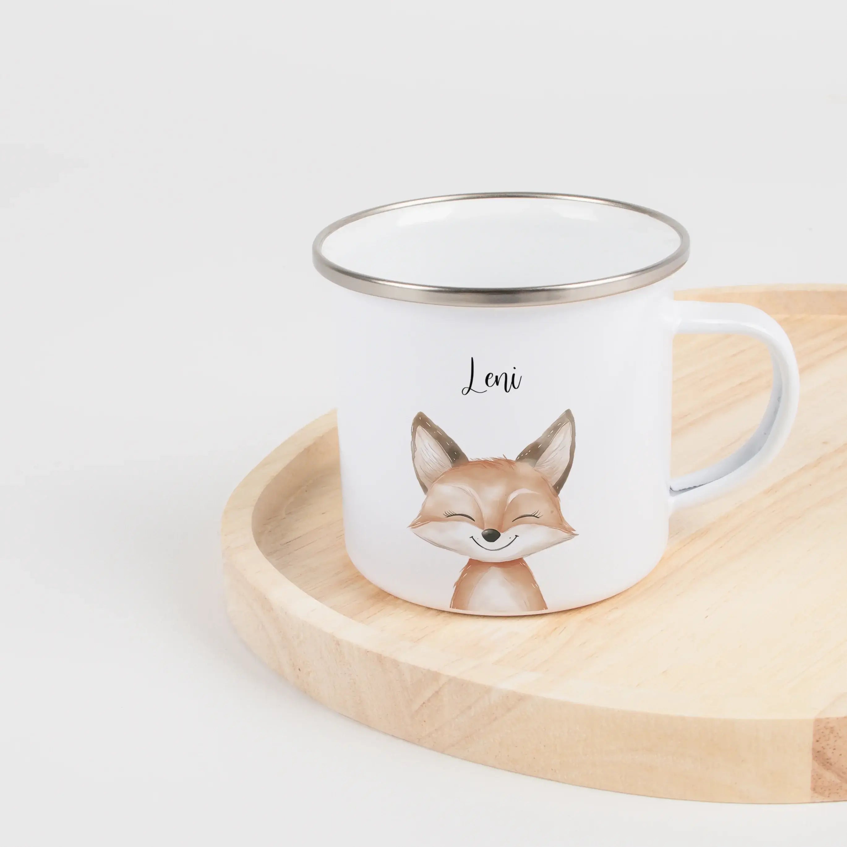 Emaille Tasse Fuchs Portrait-Emaille Tasse-famprints-Die Emaille Tasse Fuchs Portrait von famprints ist ein personalisiertes Geschenk, das Kinderaugen leuchten lässt und im Alltag schnell zum festen Lieblingsbecher wird. Das liebevoll illustrierte Fuchs-M