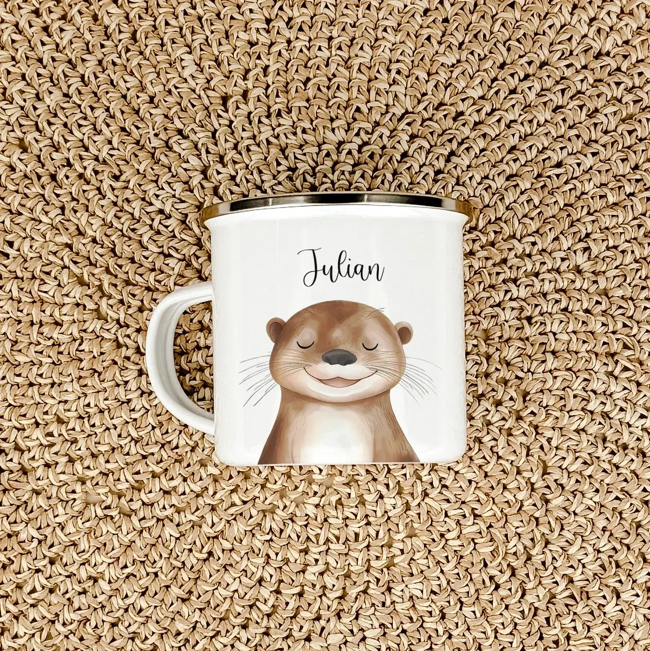 Emaille Tasse Otter Portrait-famprints-Emaille Tasse-Entdecke die einzigartige Emaille Tasse Otter Portrait – das perfekte personalisierte Geschenk für Kinder! Egal ob zur Einschulung, Taufe, zu Ostern, Weihnachten oder zum Geburtstag, dieser bezaubernde
