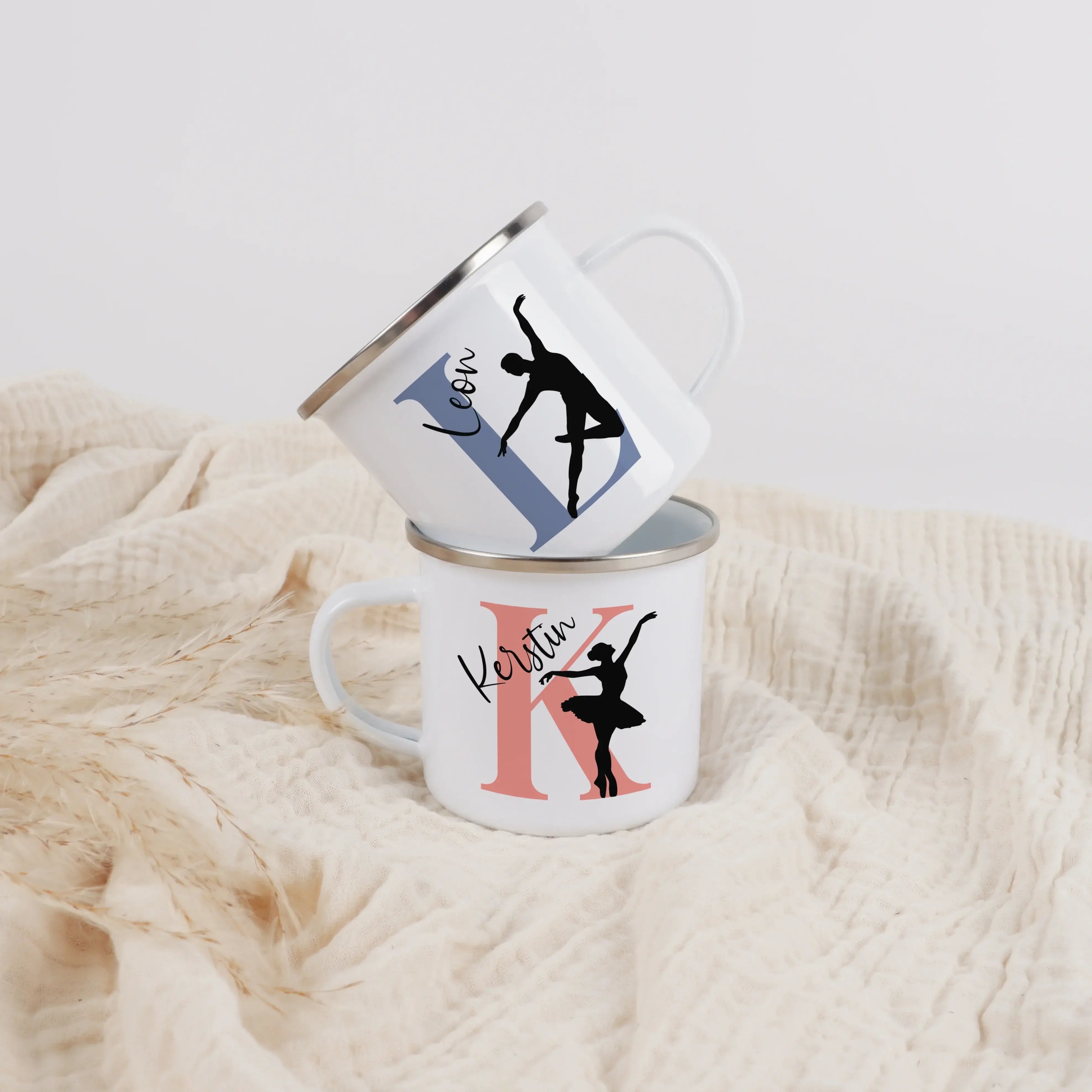 Emaille Tasse mit Namen Ballett-Emaille Tasse-famprints-Die Emaille Tasse mit Namen Ballett von famprints ist genau das Richtige, wenn du ein persönliches Geschenk für ein tanzbegeistertes Kind suchst oder dir selbst eine individuelle Freude machen willst