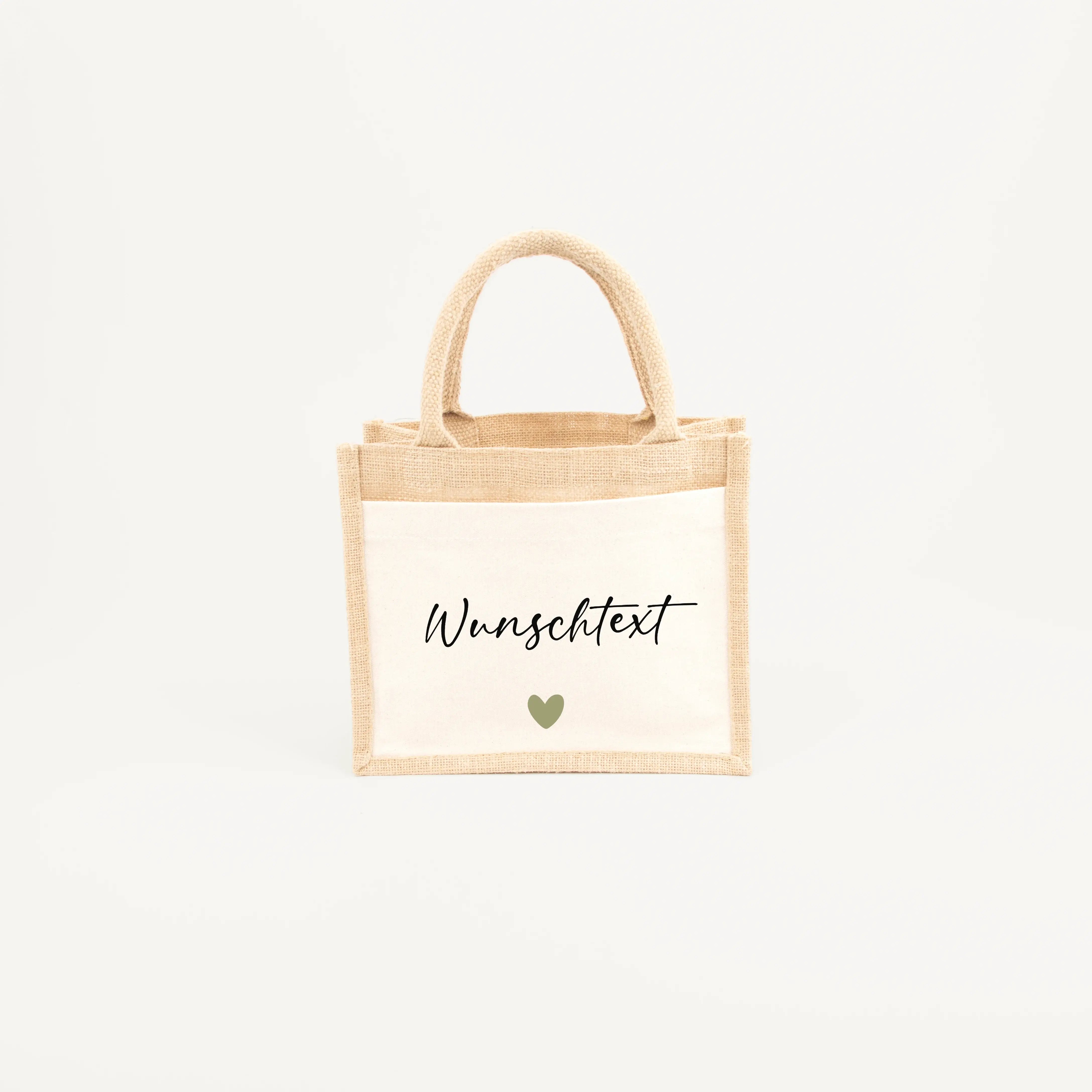 Jutetasche Wunschtext-Jutetasche-famprints-Eine Jutetasche Wunschtext wird bei famprints zu einem liebevollen Begleiter, der deine Gefühle sichtbar macht. Mit deinem persönlichen Spruch, Namen oder Zitat entsteht ein Geschenk, das von Herzen kommt und Eri