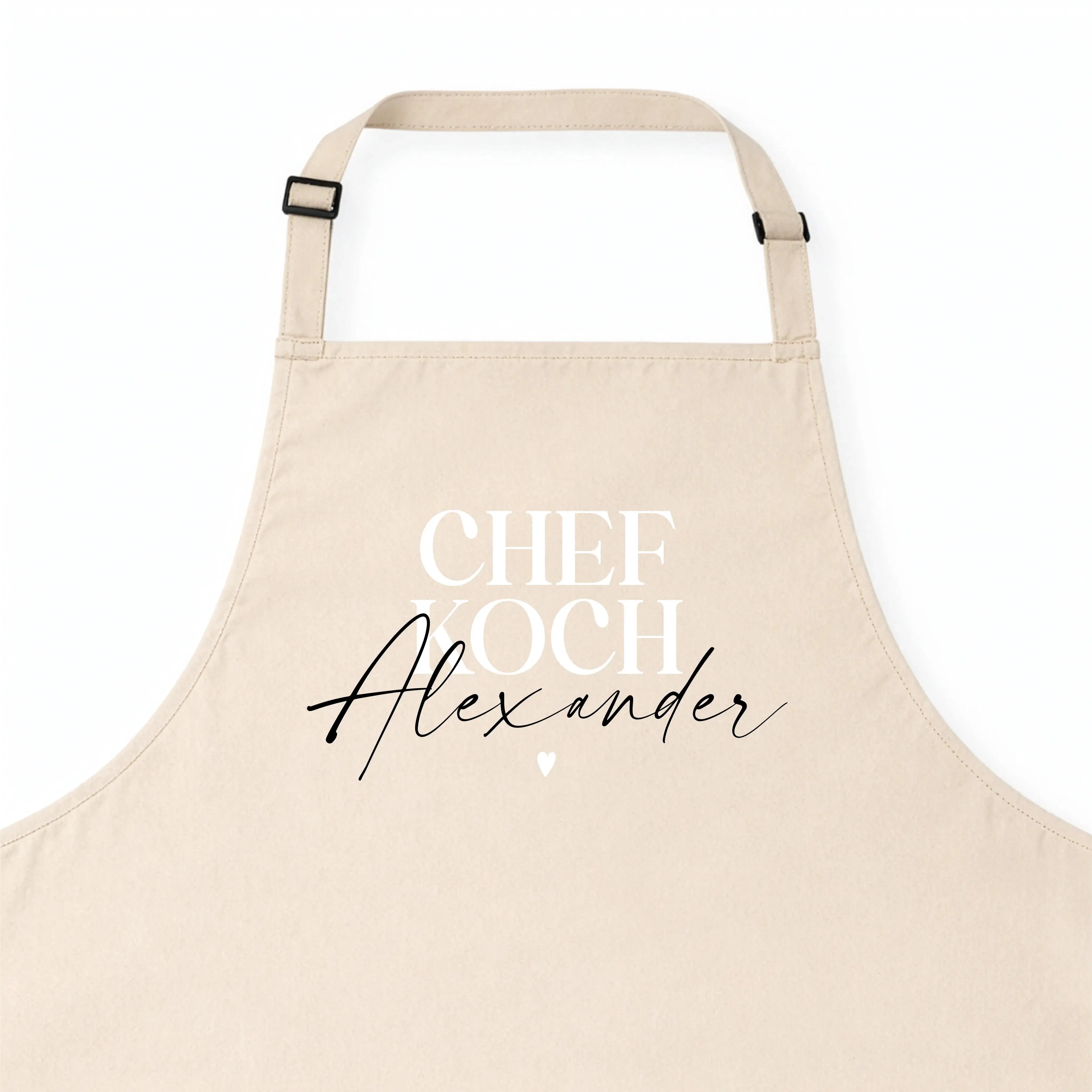 Kochschürze Chefkoch-Kochschürze-famprints-Die Kochschürze Chefkoch von famprints ist mehr als ein praktisches Küchenaccessoire. Sie wird mit deinem Wunsch­namen personalisiert und verwandelt jedes Kochen in einen ganz persönlichen Moment. Der klare Schri