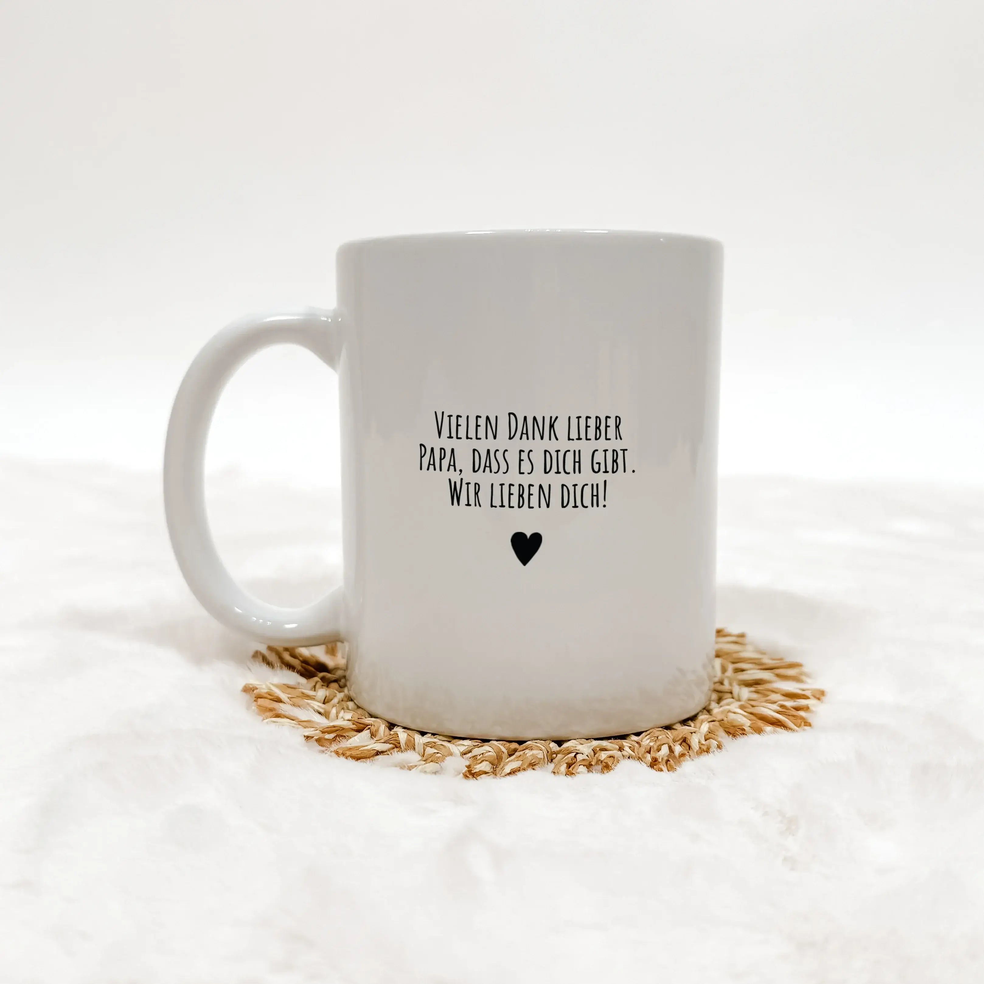 Tasse bester Papa - Keramik Tasse - famprints - Entdecke die Tasse bester Papa – das ideale Geschenk, das sofort Freude bringt! Mit dieser personalisierten Keramiktasse schaffst du unvergessliche Momente, indem du die Lieblingsfotos deines Vaters hinter d