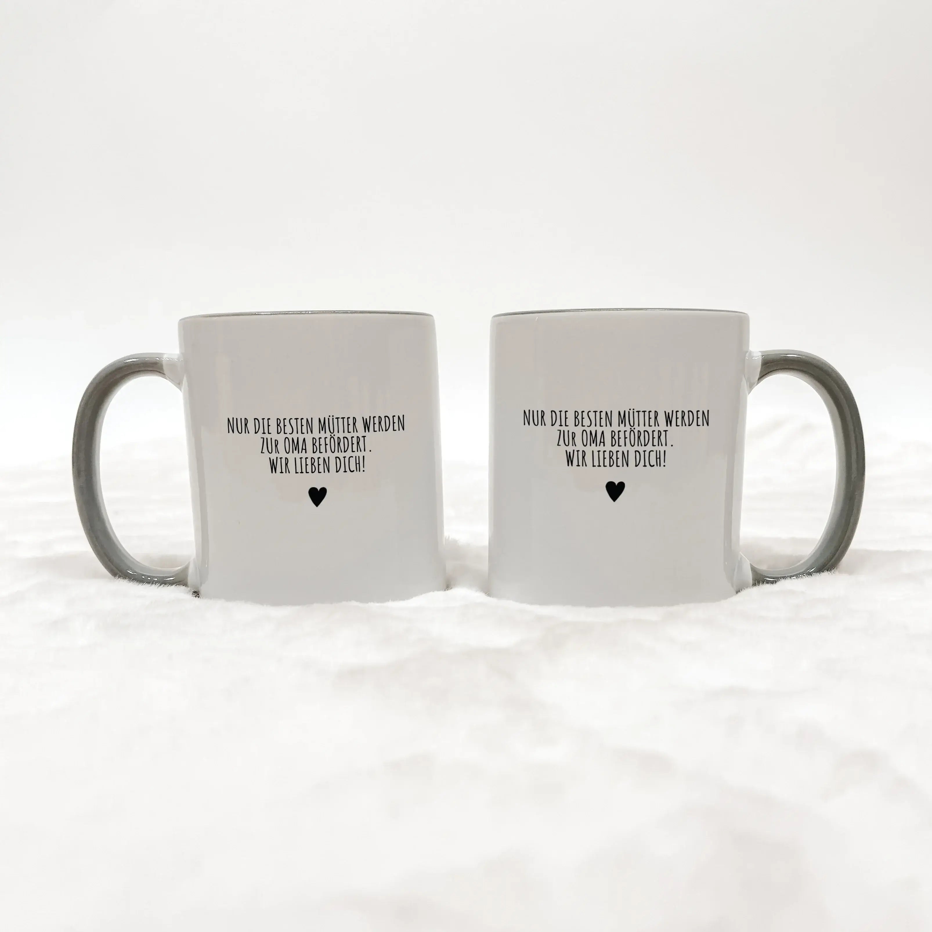 Tasse beste Oma - Keramik Tasse - famprints - Entdecke die Tasse "bester Oma" – das perfekte Geschenk, das sofort Freude bereitet und ein Lächeln auf das Gesicht deiner Oma zaubert. Mit dieser personalisierten Keramiktasse schaffst du eine emotionale Verb