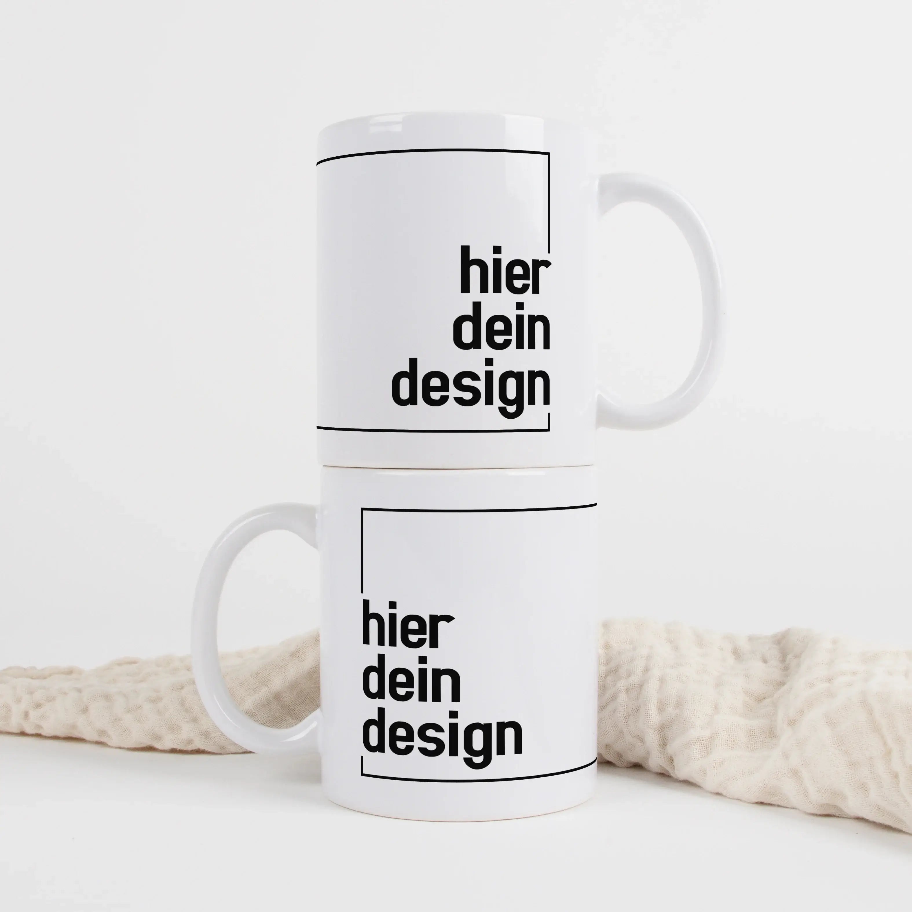 Tasse Dein Design-Keramik Tasse-famprints-Mit der Tasse Dein Design gestaltest du deinen ganz persönlichen Lieblingsbecher. Im Konfigurator von famprints lädst du eigene Fotos, Bilder oder Grafiken hoch und ergänzt sie mit deinem Wunschtext. So entsteht e