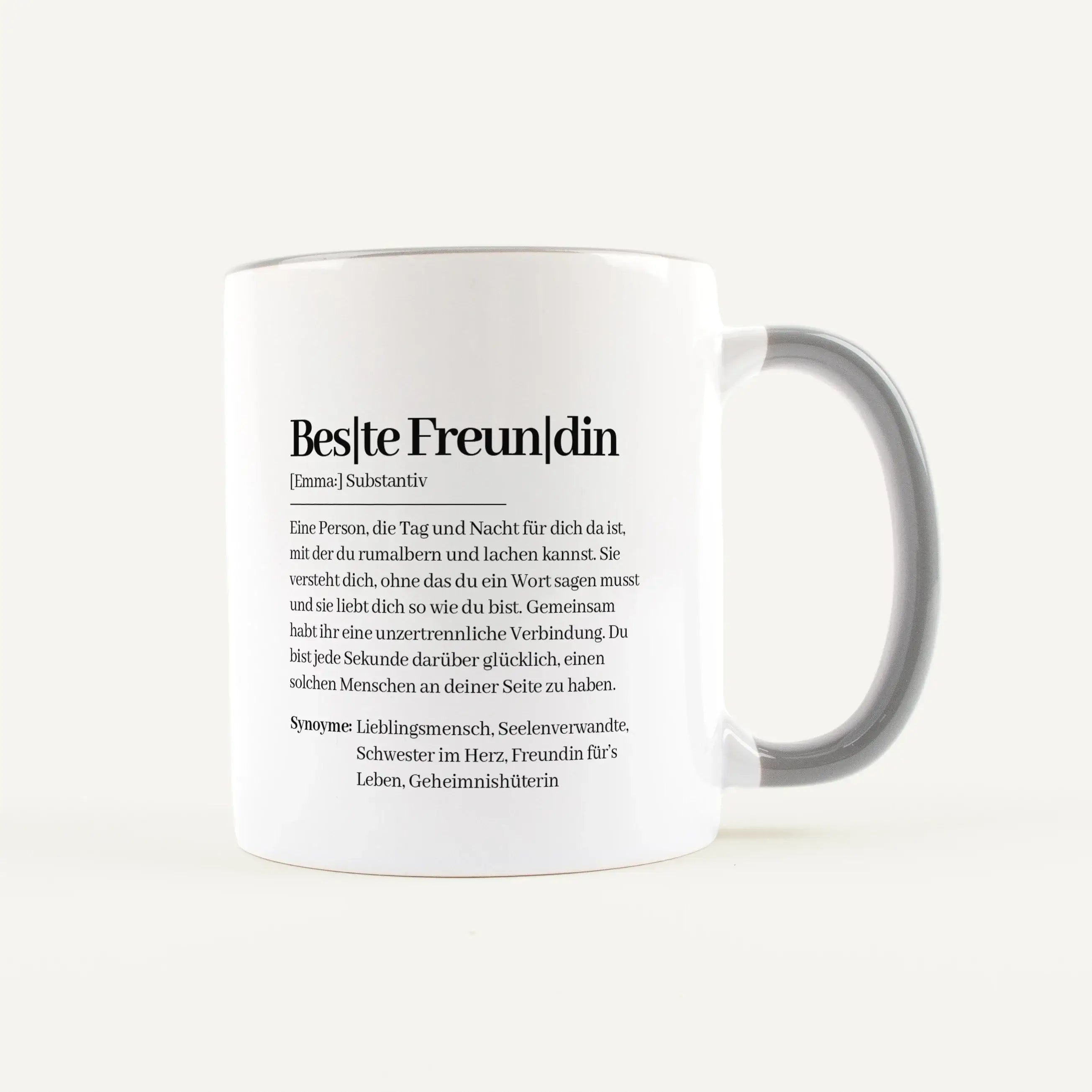 Tasse Definition Beste Freundin-Keramik Tasse-famprints-Tasse Definition Beste Freundin von famprints ist eine personalisierte Tasse für alle, die ihrer Herzensfreundin ein Geschenk mit Bedeutung machen möchten. Das Design im Duden Stil beschreibt auf lie