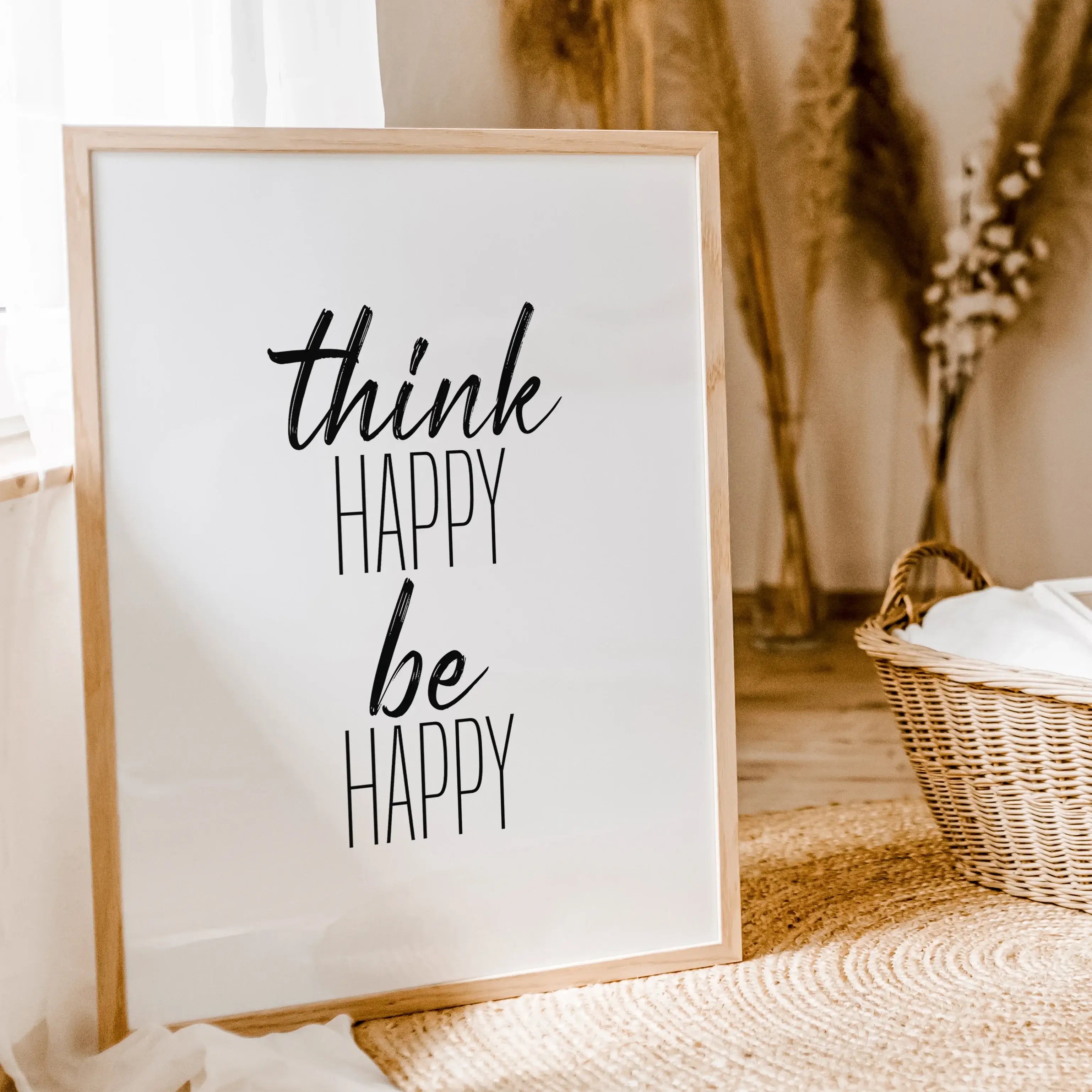 be happy Poster-famprints-Poster-Verschönere jeden Raum in deinem Zuhause oder Büro mit unserem be happy Poster! Dieses stilvolle schwarz-weiß Poster zeigt den Spruch "Think Happy, Be Happy", der dich daran erinnert, eine positive Einstellung zu bewahren.