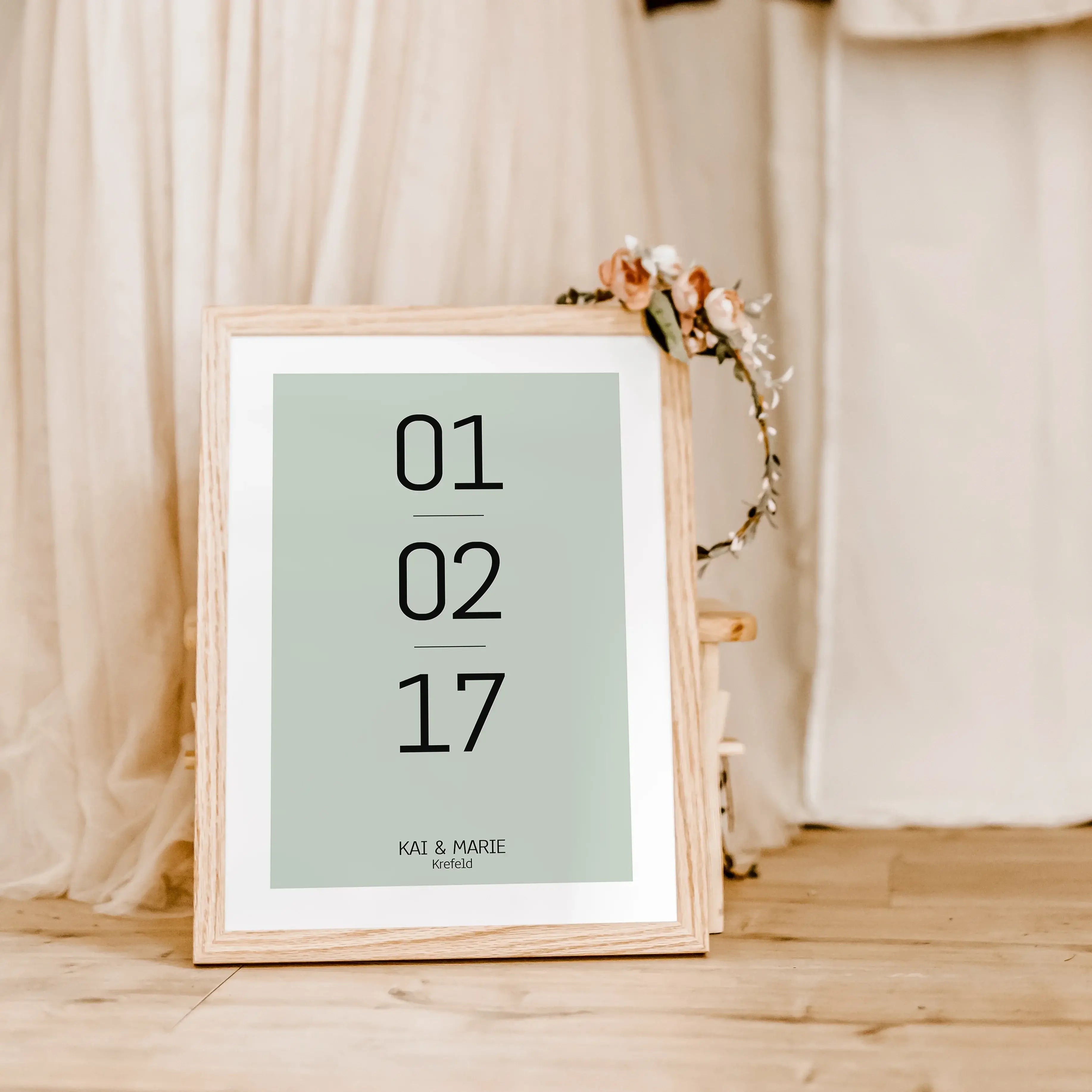 Datum Poster-famprints-Personalisiertes Poster-Unser Datum Poster ist das perfekte Geschenk für besondere Anlässe! Bringe dein wichtigstes Datum stilvoll an die Wand, sei es das erste Kennenlernen, der Hochzeitstag oder ein anderer bedeutender Tag. Person