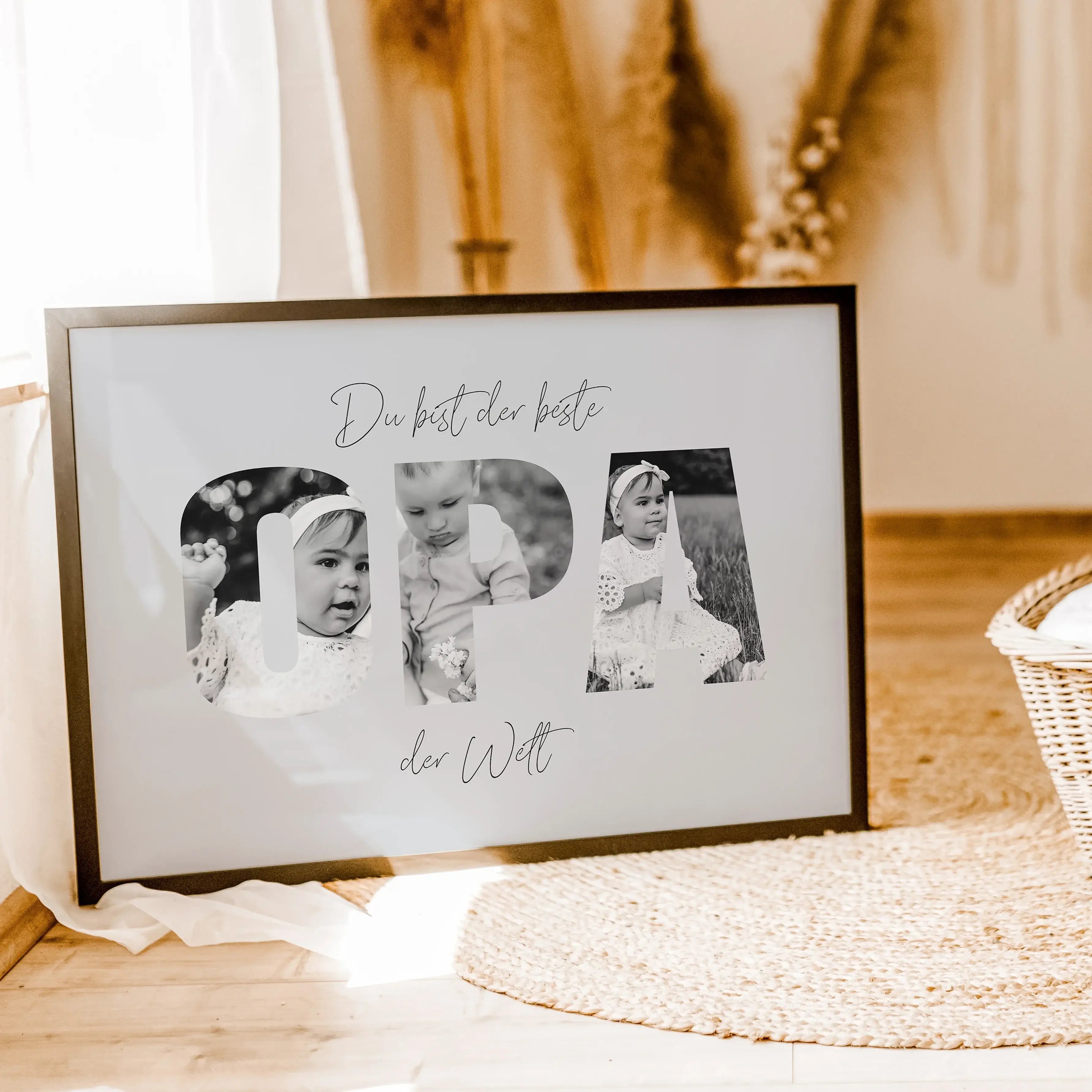 Bester Opa Poster-Personalisiertes Poster-famprints-Das Bester Opa Poster ist das perfekte Geschenk für deinen lieben Opa. Mit der Möglichkeit, persönliche Fotos hinter dem Schriftzug "OPA" zu platzieren, wird dieses Poster zu einem einzigartigen Erinneru