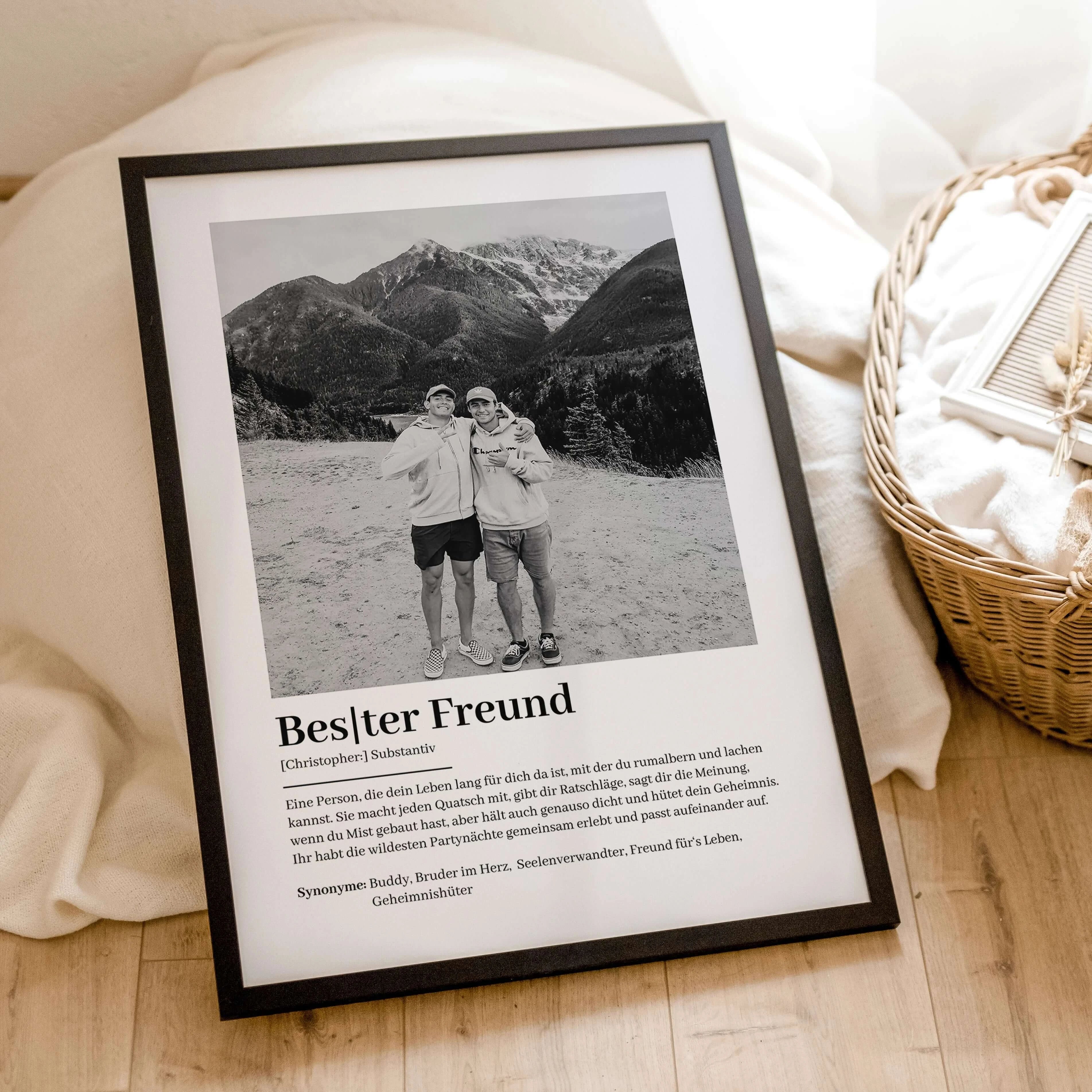 Bester Freund Definition Foto Poster-famprints-Personalisiertes Poster-Das beste Freund Definition Foto Poster ist der perfekte Weg, um deinen besten Freund zu feiern. Personalisierbar mit seinem Namen und einem persönlichen Foto, wird dieses Poster siche