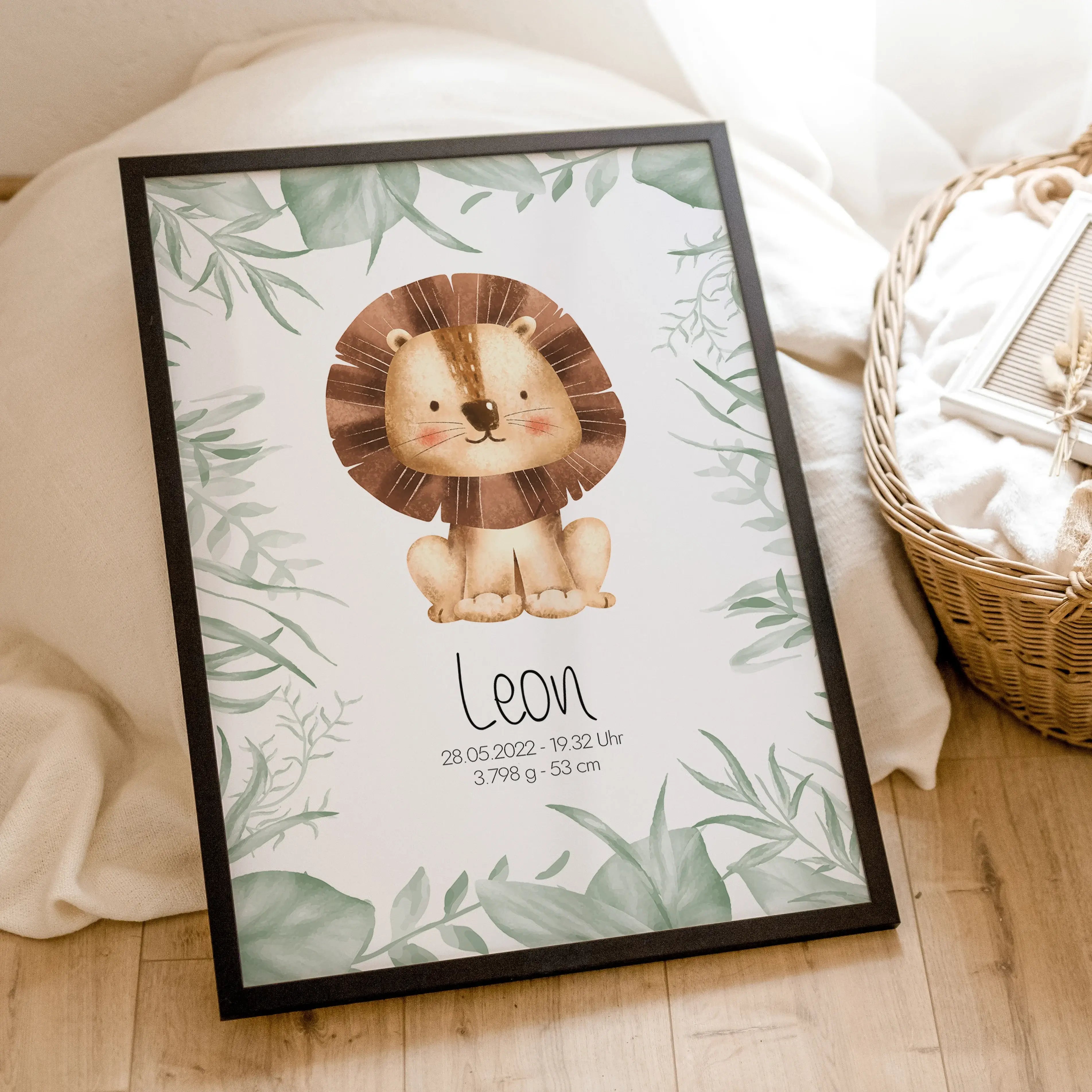 Geburtsposter Safari-famprints-Personalisiertes Poster-Auf dem Geburtsposter 'Safari' findest du unter dem Tier Motiv den Namen und die Geburtsdaten von deinem Liebling. Bei unserem Safari Poster kannst du zwischen den Tier Motiven Löwe, Nilpferd, Giraffe