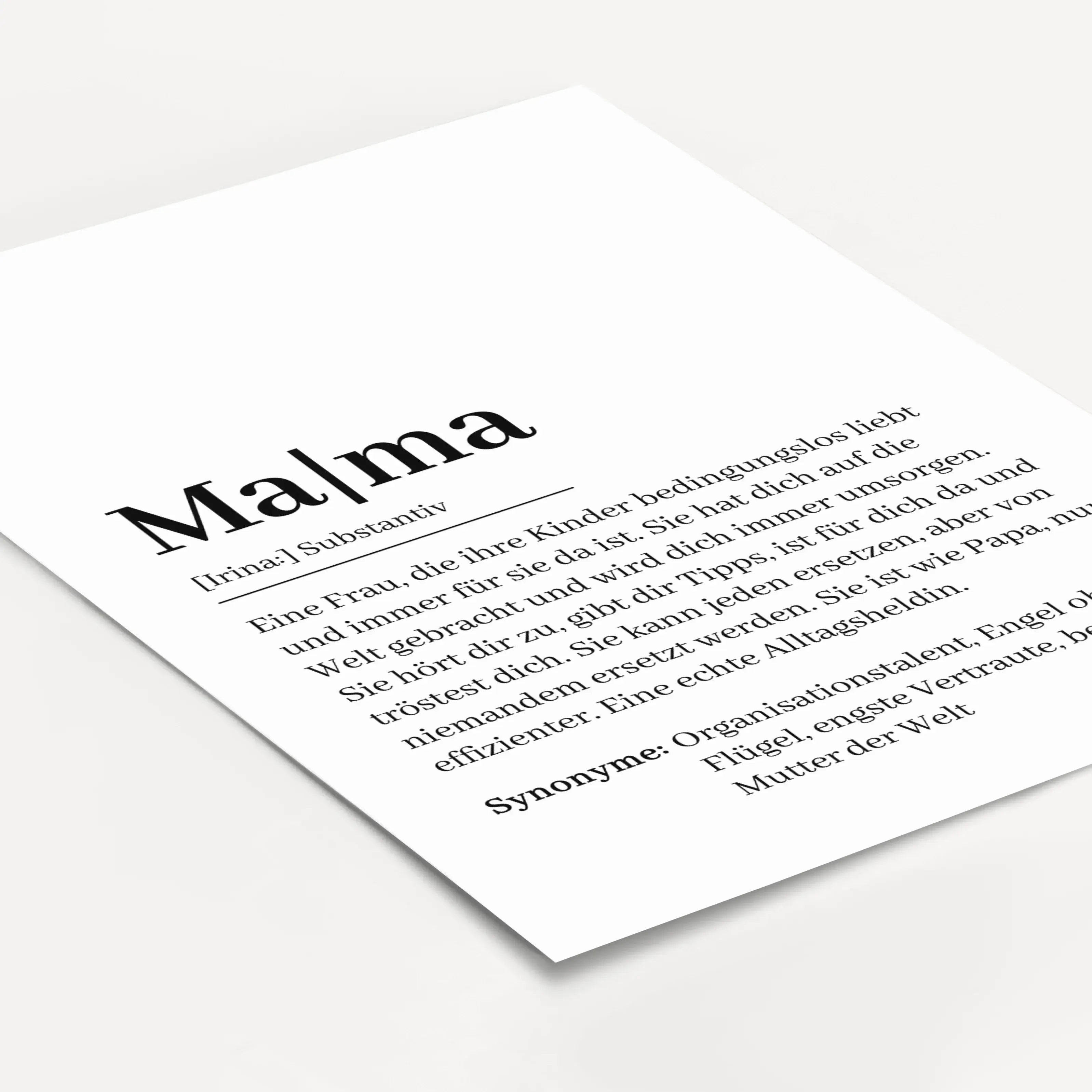 Mama Definition Poster-Personalisiertes Poster-famprints-Das Mama Definition Poster von famprints ist eine liebevolle Art, deiner Mutter zu zeigen, was sie für dich bedeutet. Die moderne Definition bringt auf den Punkt, was Mama im Alltag ist: Zuhörerin,