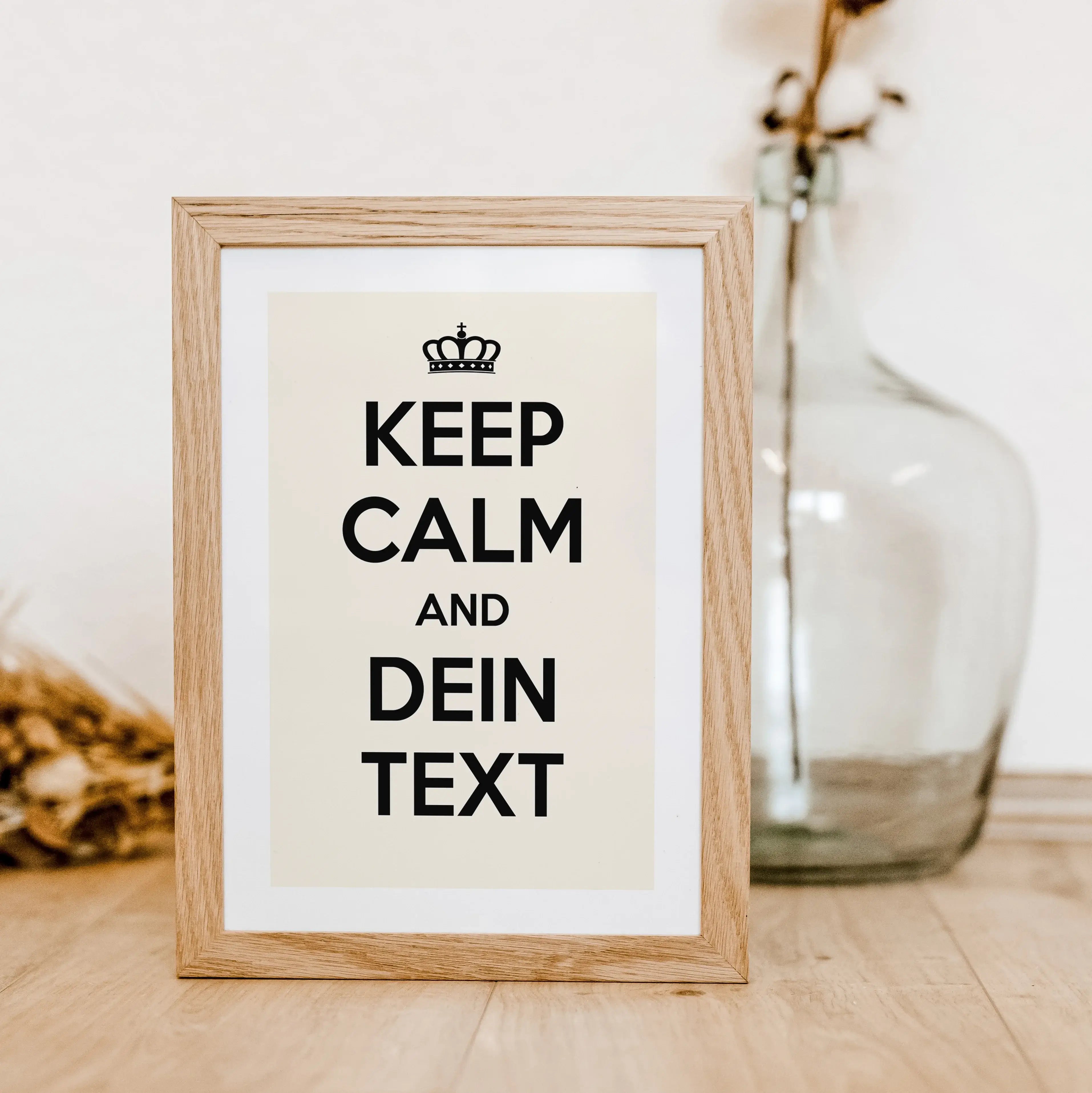 Poster Keep calm and 'dein Text'-famprints-Personalisiertes Poster-Mit unserem Poster Keep calm and 'dein Text' hast du die Möglichkeit deiner Kreativität freien Lauf zu lassen. Einige Ideen für die Individualisierung wären ... and HAKUNA MATATA ; and EAT