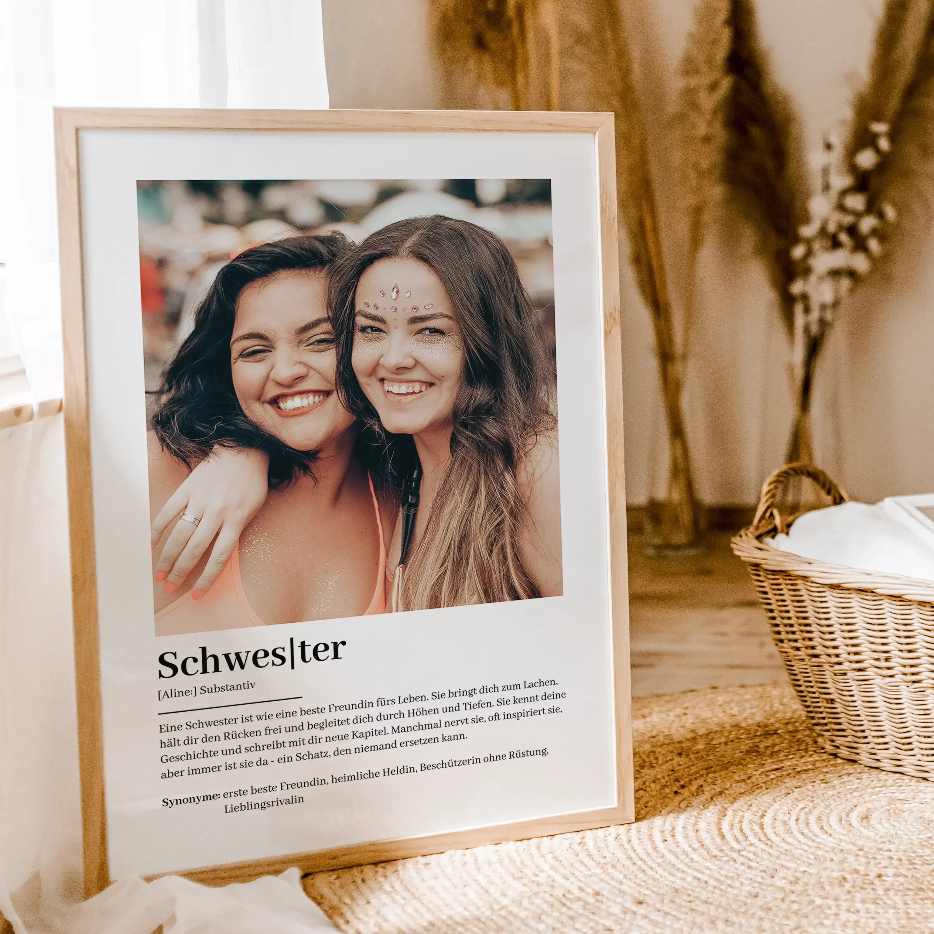 Schwester Definition Poster mit Foto-Personalisiertes Poster-famprints-Suchst du nach dem perfekten Geschenk für deine Schwester? Unser Schwester Definition Poster mit Foto ist eine liebevolle und persönliche Art, deine Wertschätzung zu zeigen. Das Poster