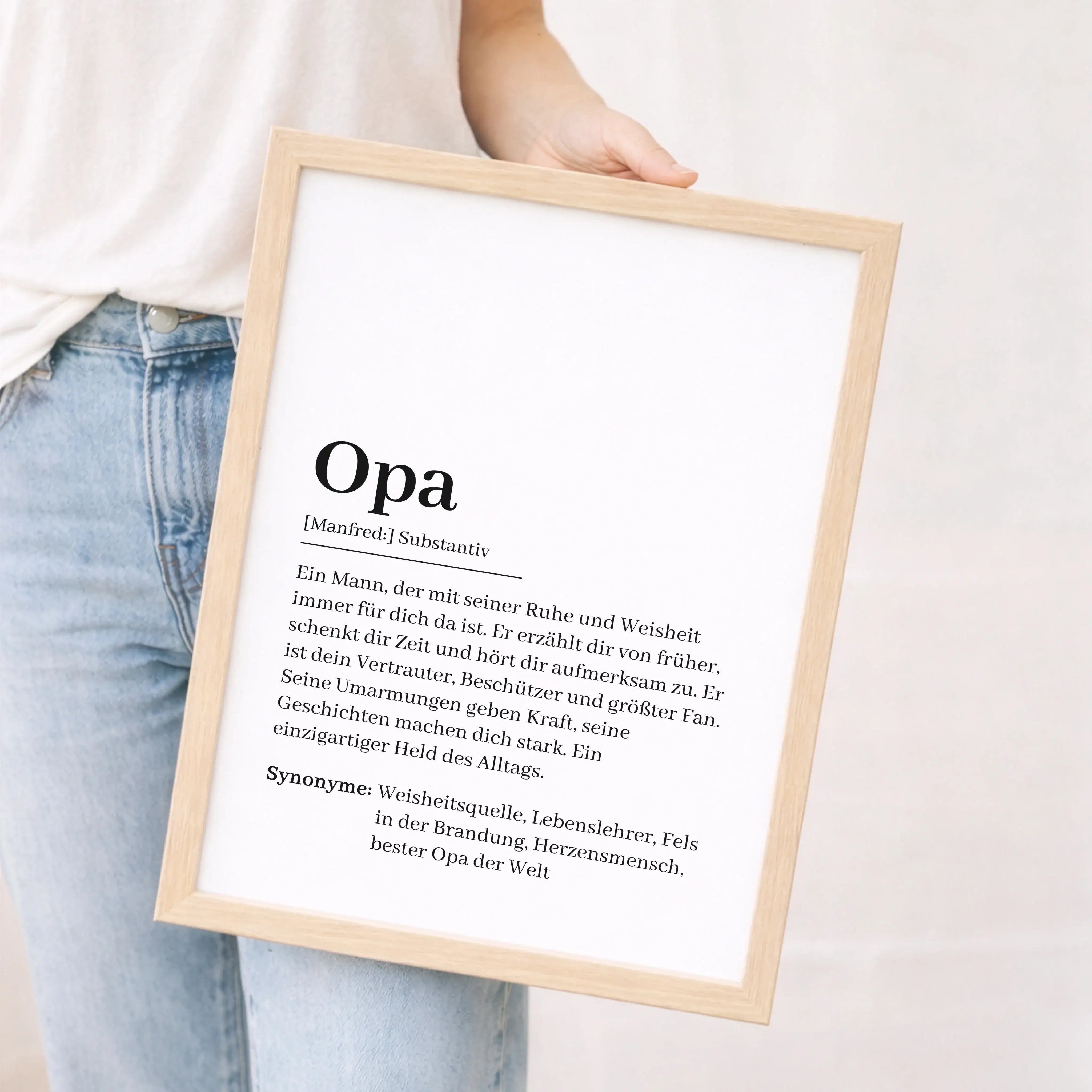 Opa Definition Poster-Personalisiertes Poster-famprints-Das Opa Definition Poster von famprints ist eine persönliche Geschenkidee für alle, die ihrem Opa auf besondere Weise Danke sagen möchten. Das Design erklärt den Begriff Opa nicht sachlich, sondern e