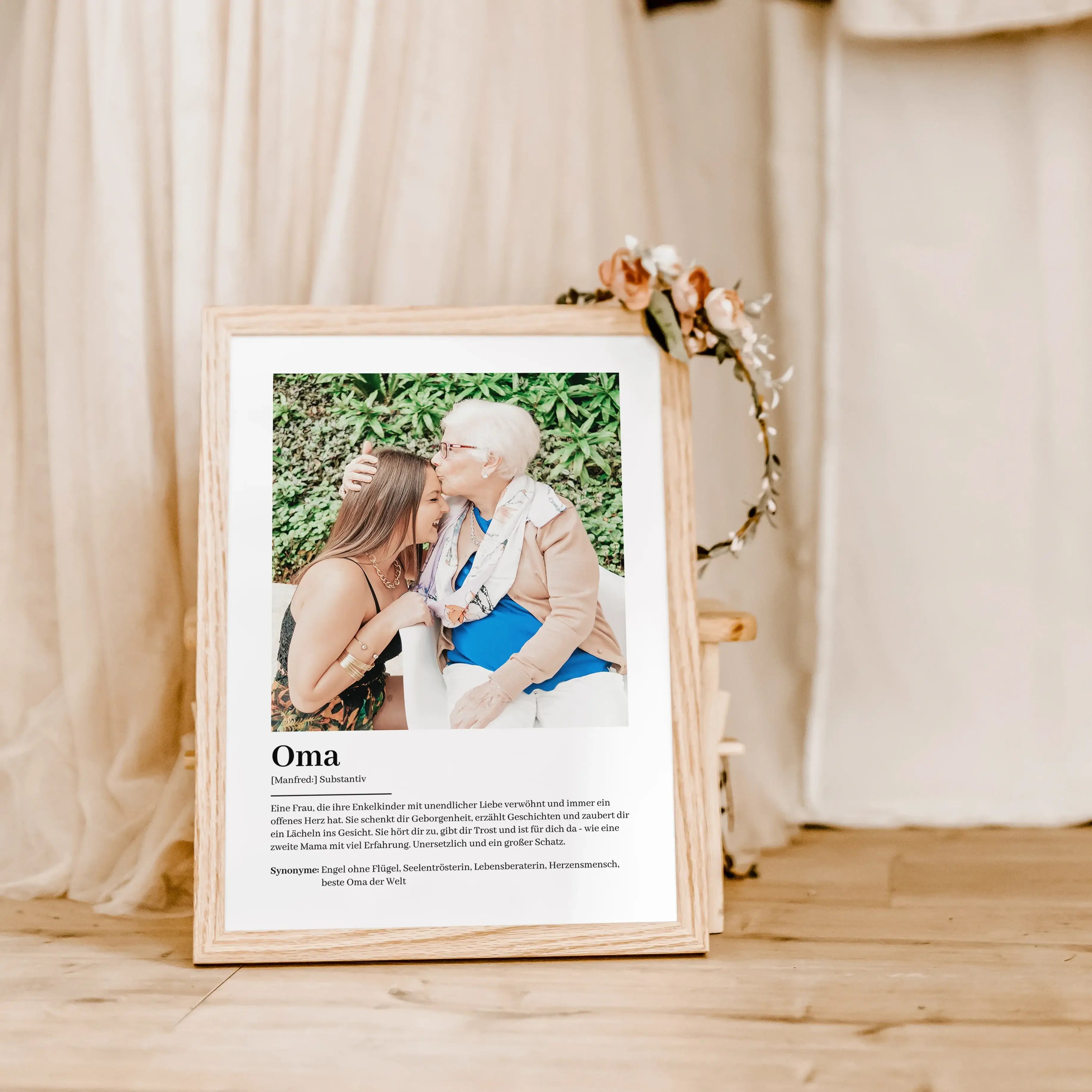 Oma Definition Poster mit Foto-famprints-Personalisiertes Poster-Suchst du nach einem ganz besonderen Geschenk für deine Oma? Unser Oma Definition Poster mit Foto ist die perfekte Wahl, um deine Liebe und Wertschätzung auf einzigartige Weise auszudrücken.