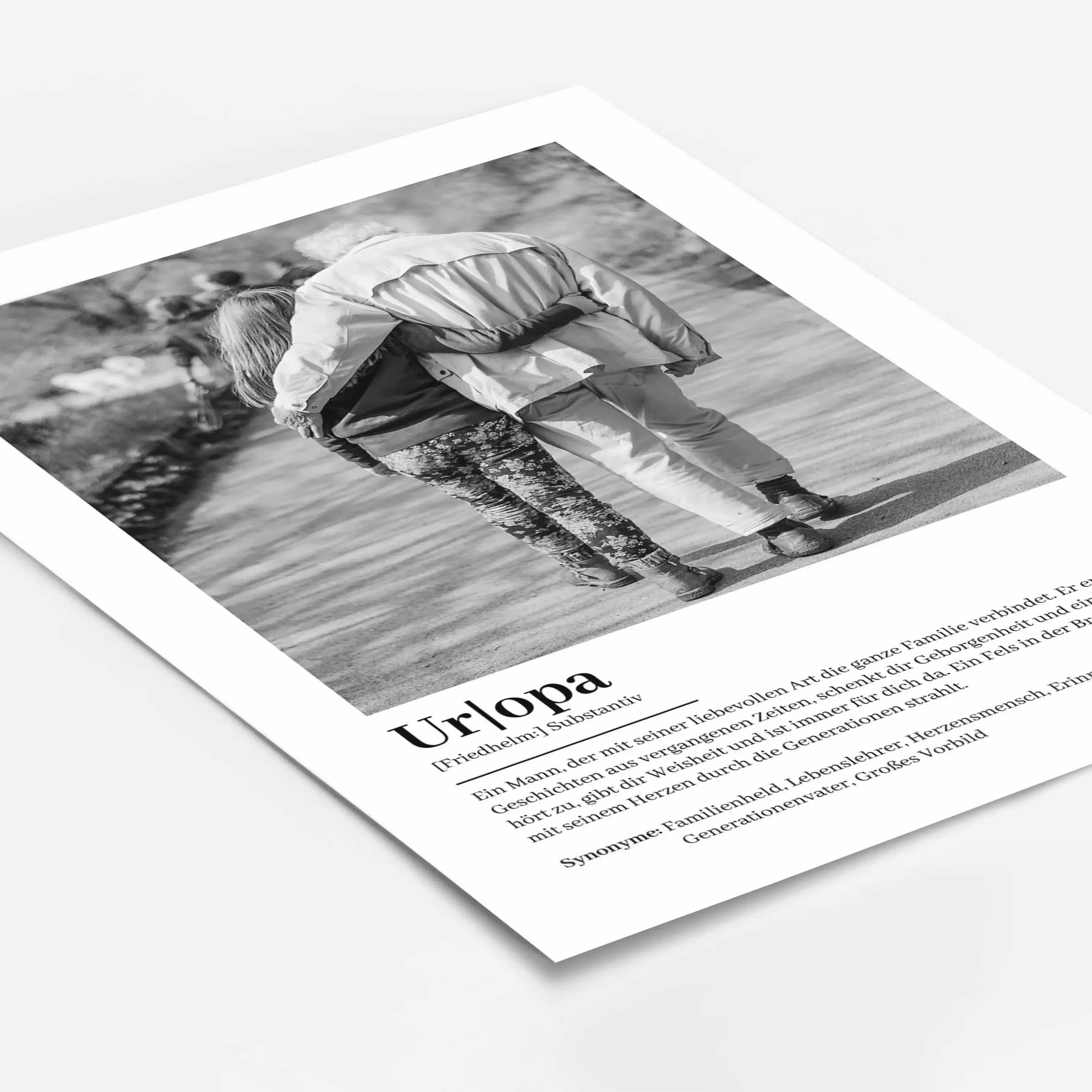 Uropa Definition Poster mit Foto-Personalisiertes Poster-famprints-Das Uropa Definition Poster mit Foto ist eine besondere Art, einem Menschen Danke zu sagen, der die Familie über Generationen hinweg prägt. Dieses personalisierte Poster verbindet ein indi