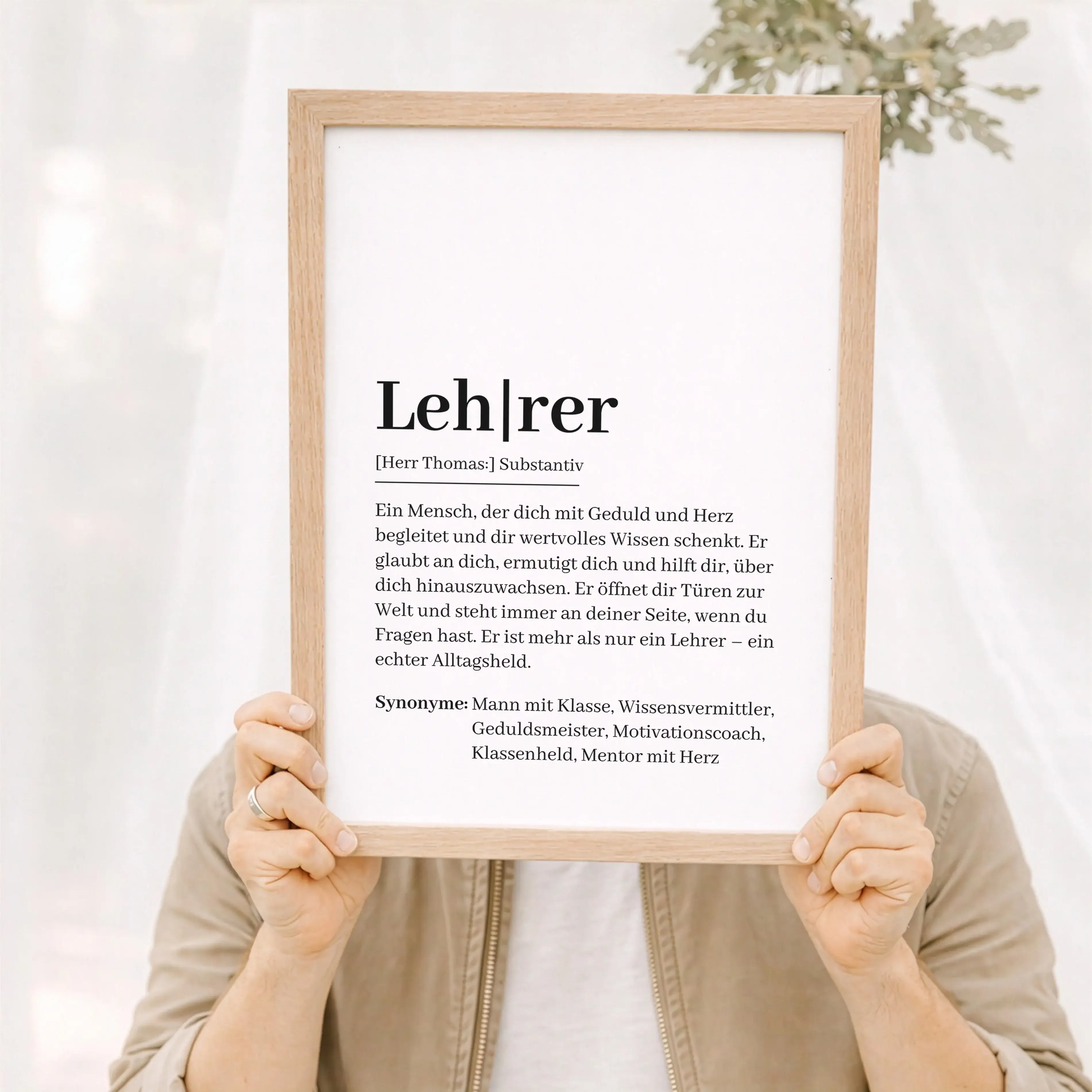 Lehrer Definition Poster-Personalisiertes Poster-famprints-Das Lehrer Definition Poster ist ein persönliches Geschenk für Menschen, die im Alltag weit mehr tun als Wissen zu vermitteln. Dieses hochwertige Poster übersetzt die Bedeutung eines Lehrers in Wo