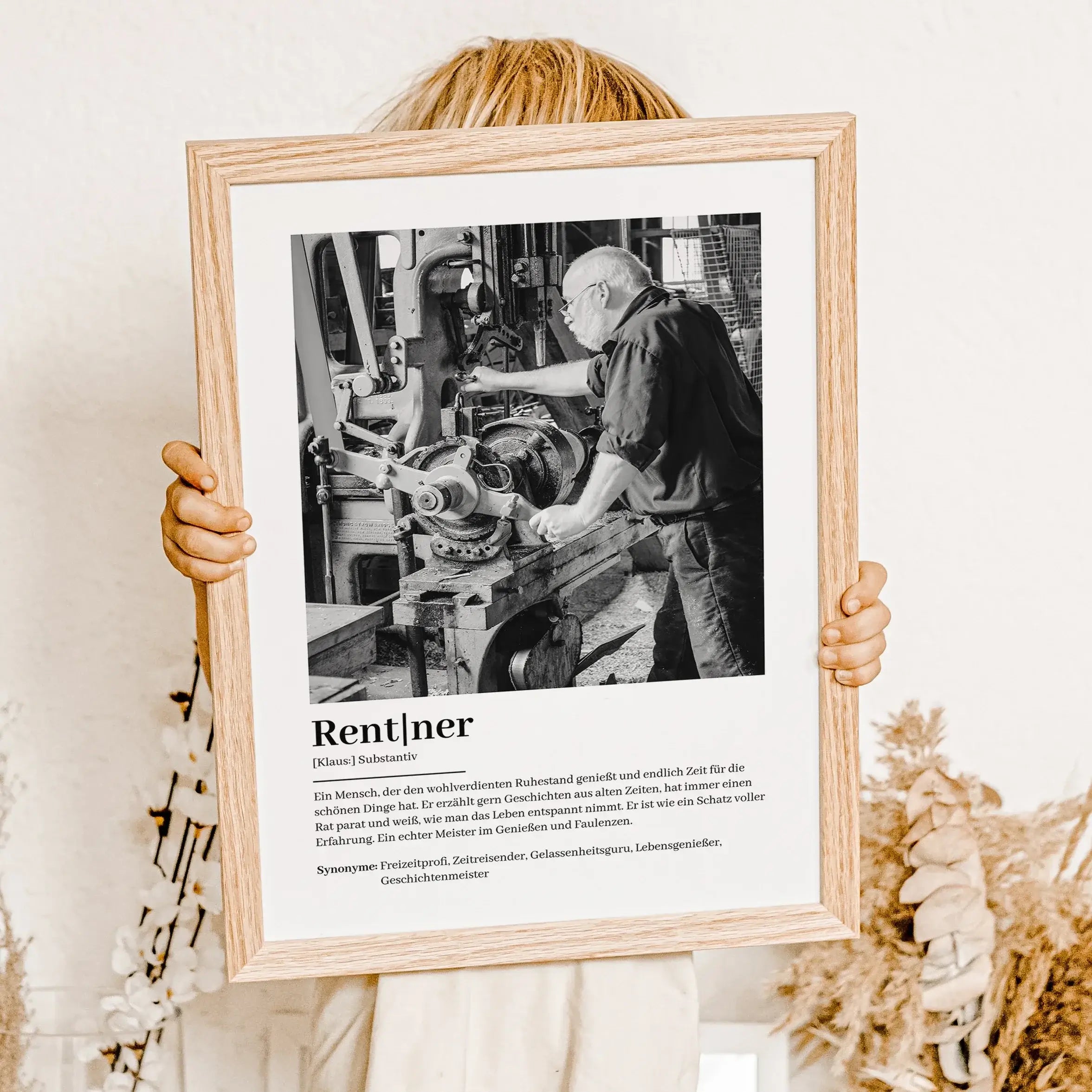 Rentner Definition Poster mit Foto-Personalisiertes Poster-famprints-Suchst du ein einzigartiges Geschenk zum Rentenbeginn? Unser Rentner Definition Poster mit Foto ist die perfekte Wahl! Dieses liebevoll gestaltete Poster zeigt auf humorvolle und herzlic