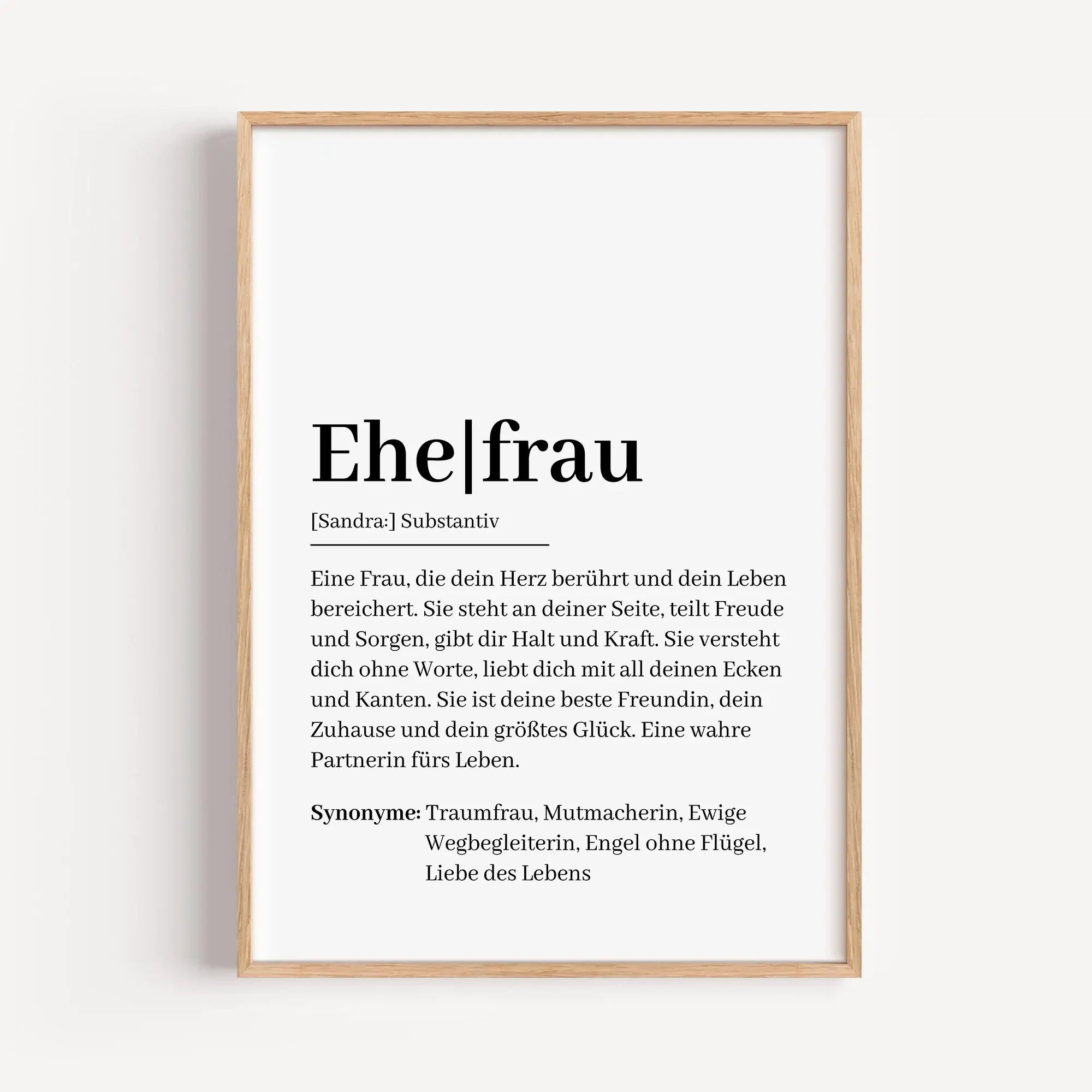 Ehefrau Definition Poster-Personalisiertes Poster-famprints-Das Ehefrau Definition Poster ist eine liebevolle Art, deiner Partnerin zu zeigen, was sie für dich bedeutet. Der stilvolle Definitionstext beschreibt auf emotionale und ehrliche Weise, was eine