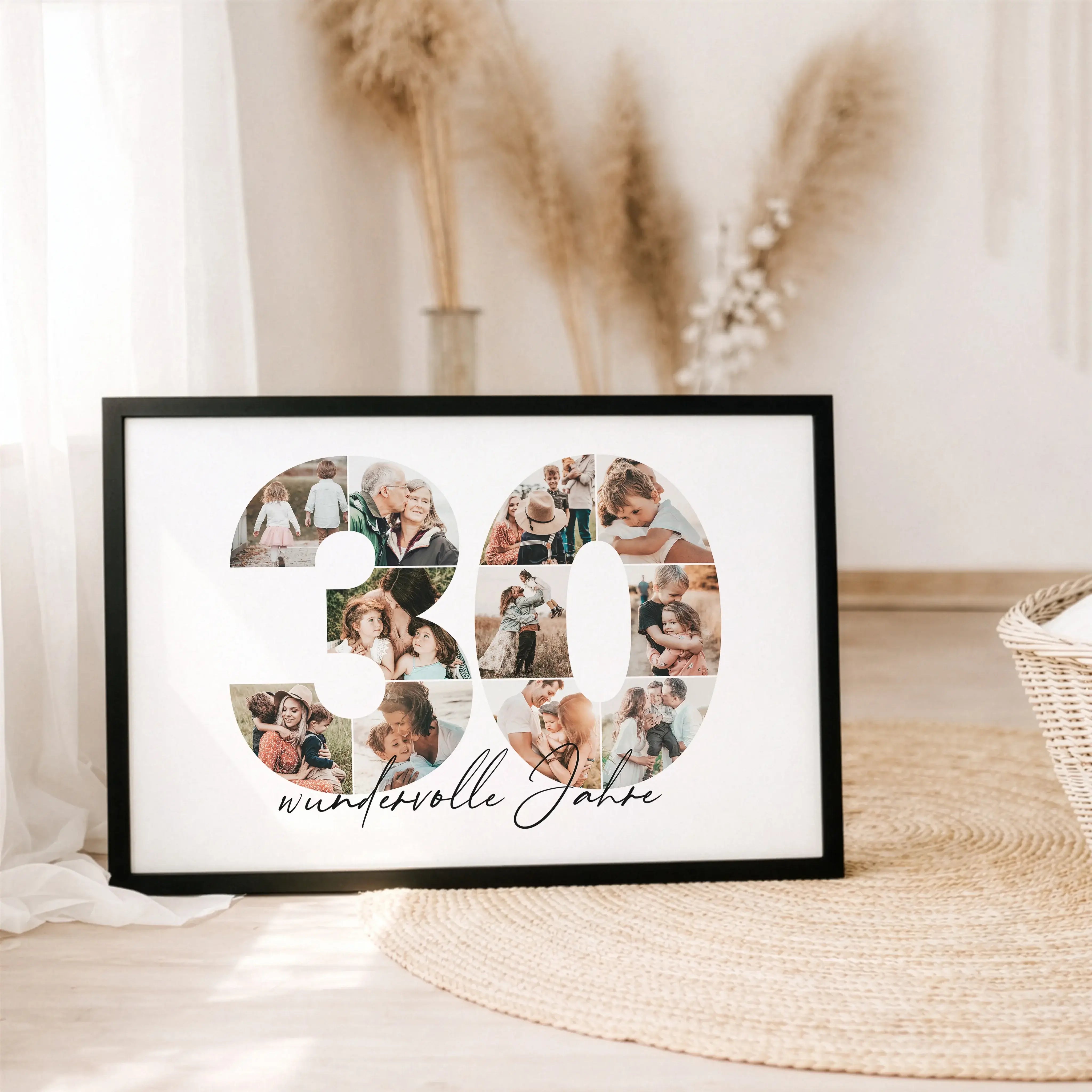 Foto Poster 30-Personalisiertes Poster-famprints-Das Foto Poster 30 von famprints ist eine persönliche Art, einen runden Geburtstag oder ein Jubiläum sichtbar zu feiern. Die große Zahl 30 wird aus deinen eigenen Bildern gestaltet und bildet eine harmonisc