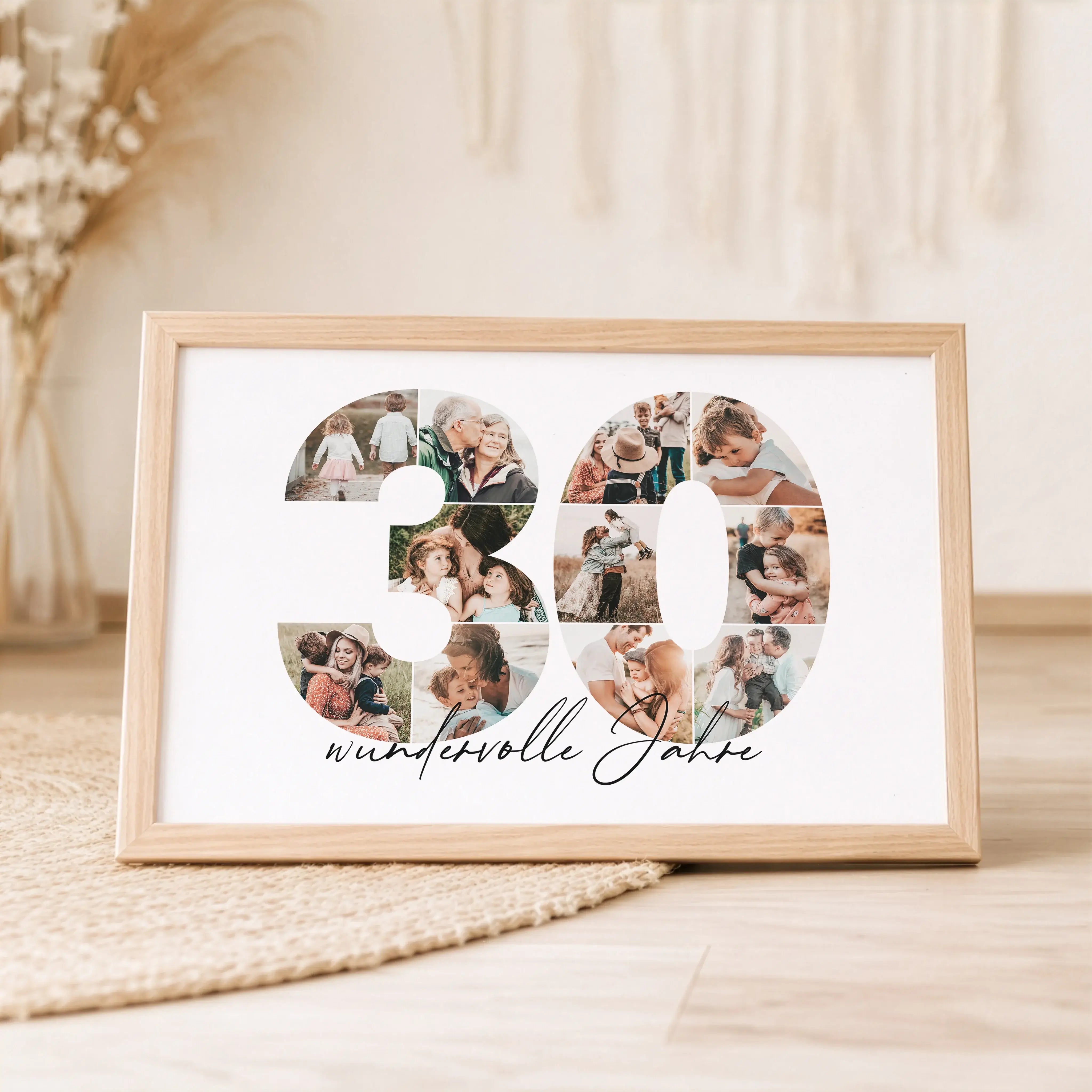 Foto Poster 30-Personalisiertes Poster-famprints-Das Foto Poster 30 von famprints ist eine persönliche Art, einen runden Geburtstag oder ein Jubiläum sichtbar zu feiern. Die große Zahl 30 wird aus deinen eigenen Bildern gestaltet und bildet eine harmonisc
