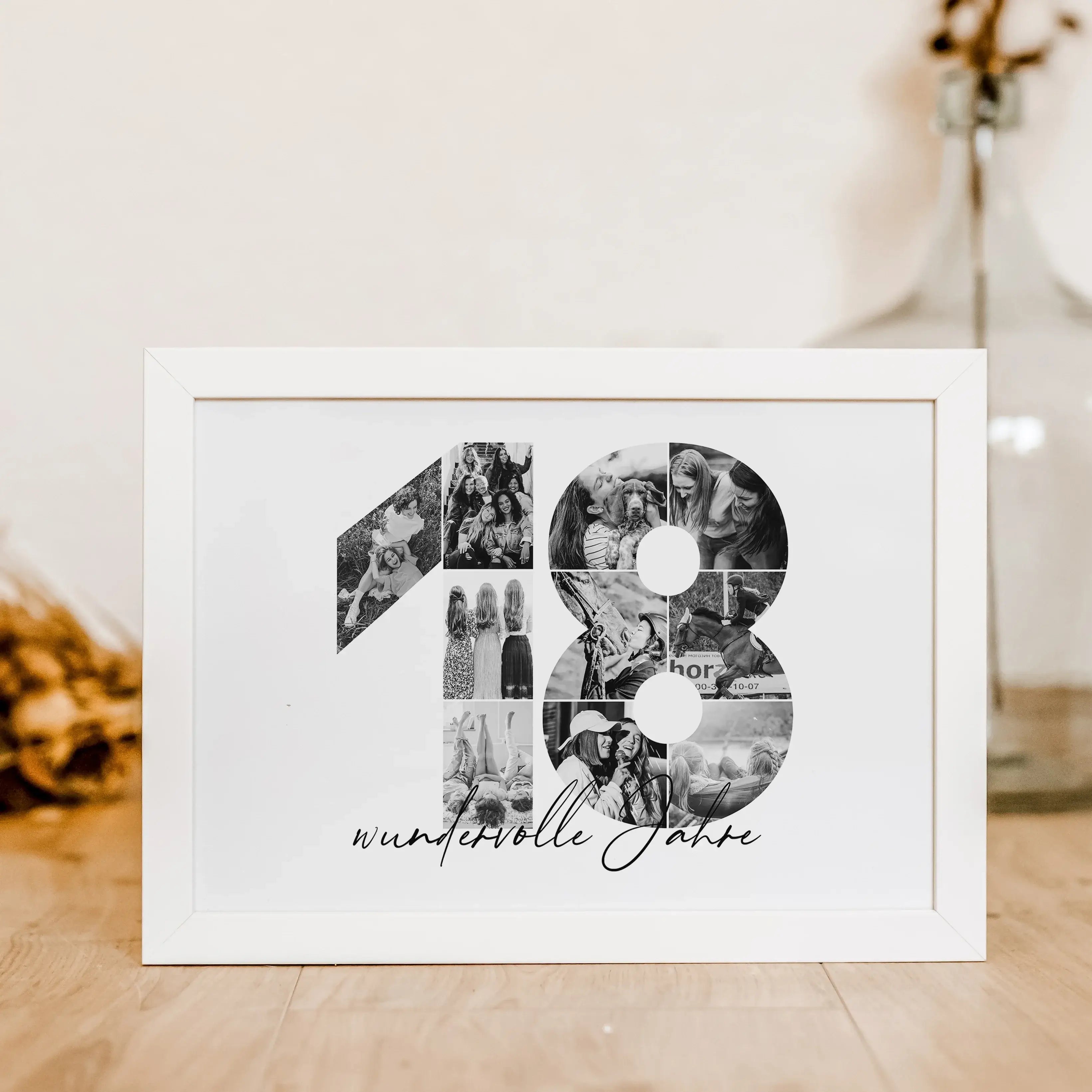 Foto Poster 18 Jahre - Personalisiertes Poster - famprints - Entdecke unser einzigartiges Foto Poster 18 – das perfekte personalisierte Geschenk für besondere Anlässe! Die große Zahl 18 wird mit deinen persönlichen Fotos zu einer beeindruckenden Fotocolla