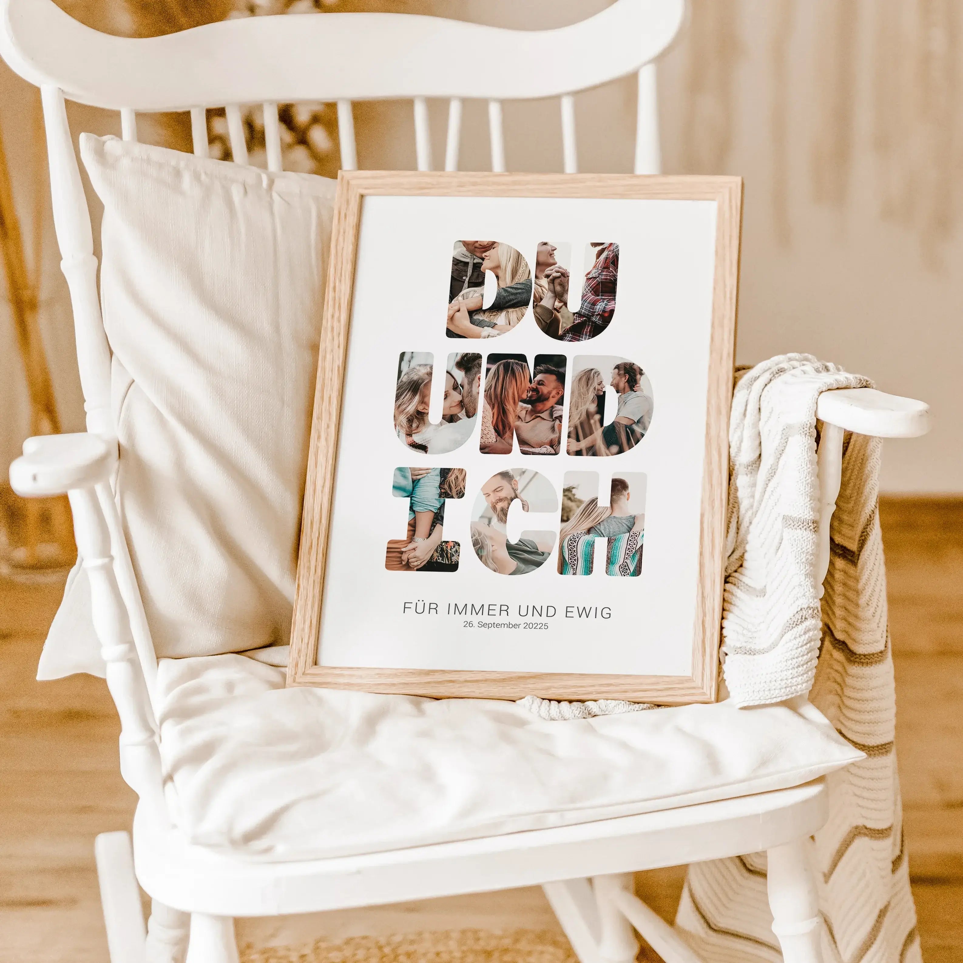 Foto Poster Du und ich - Personalisiertes Poster - famprints - Entdecke unser einzigartiges Foto Poster Du und ich – das perfekte personalisierte Geschenk zur Hochzeit, zum Hochzeitstag oder Valentinstag! Auf diesem besonderen Poster kannst du hinter jede