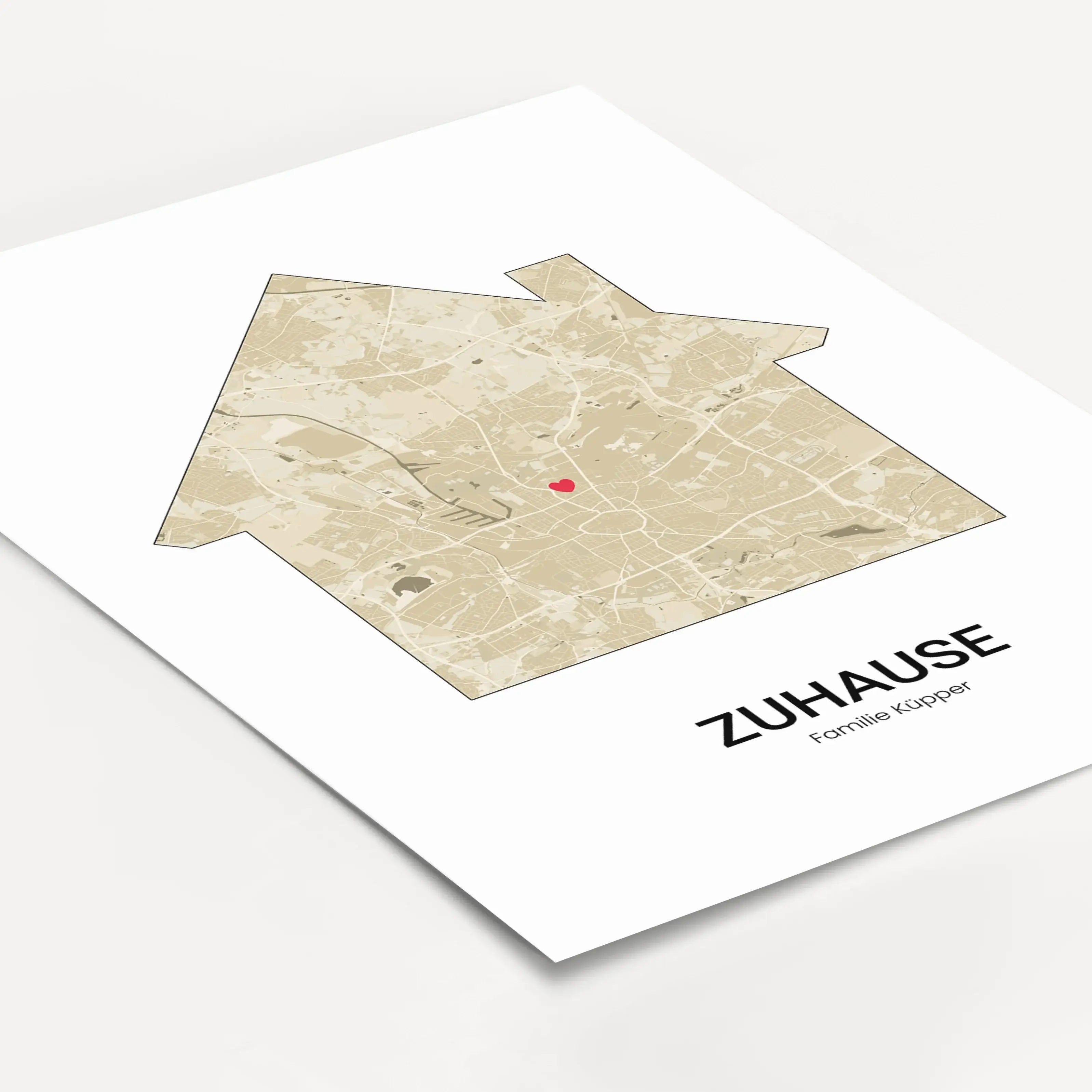 Stadtkarte Poster Haus - Personalisiertes Poster - famprints - Entdecke unser einzigartiges Stadtkarte Poster Haus – das perfekte personalisierte Geschenk für deinen Lieblingsort! Gestalte dein Poster individuell mit der Stadtkarte deiner Wahl und verewig