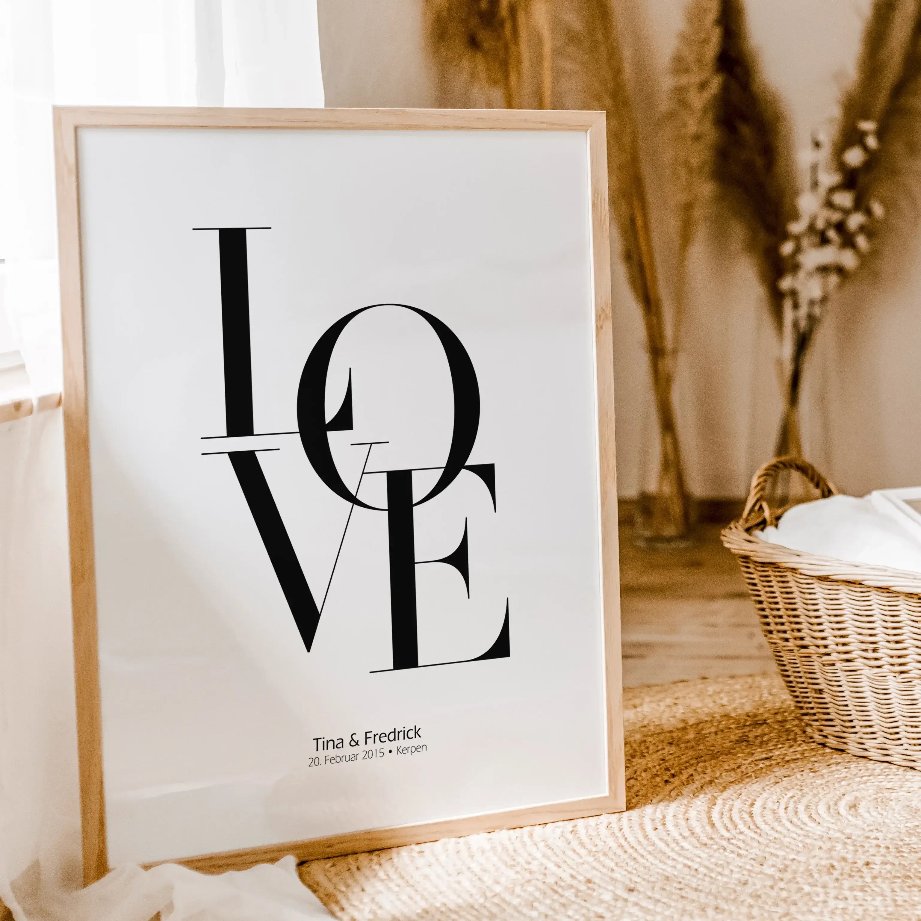 Love Poster mit Namen-famprints-Personalisiertes Poster-Liebe ist ein Gefühl, das sich nur schwer in Worte fassen lässt, aber unser personalisierte Love Poster kommt dem schon ziemlich nahe. Mit dem personalisierten Liebe Poster, das du mit deinem Text pe