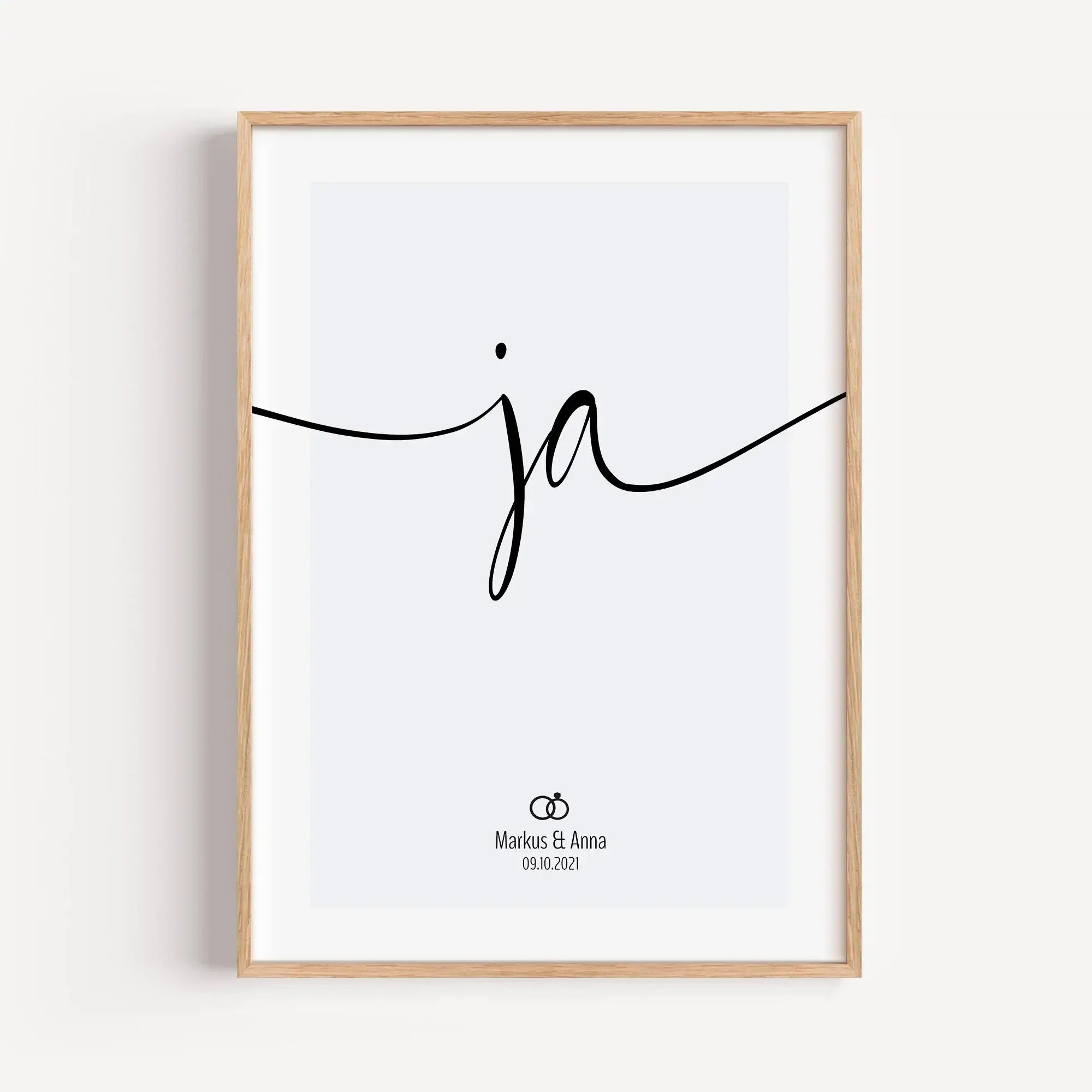 Ja Poster-Personalisiertes Poster-famprints-Das Ja Poster ist mehr als ein schlichtes Wandbild – es steht für den Moment, in dem aus Liebe ein Versprechen wird. Mit seinem klaren Design und dem ausdrucksstarken Ja-Schriftzug fängt dieses Hochzeitsposter g